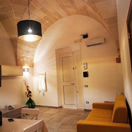 Apartamento La Vecchia Torre 1920 Grottaglie Exterior foto